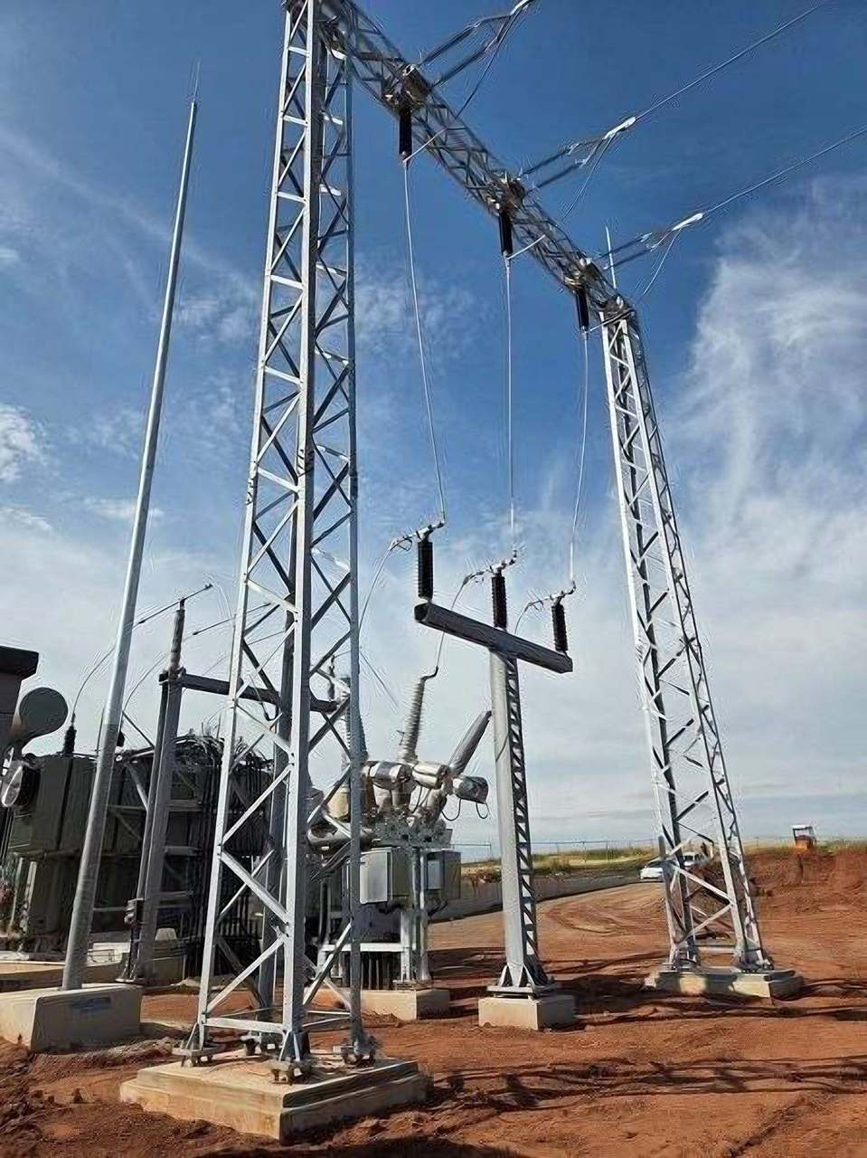 Leitungsportale des 110-kV-Umspannwerks Twiste